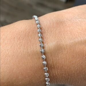 Silver 3mm Round diamond cut Bead Bracelet 7.5